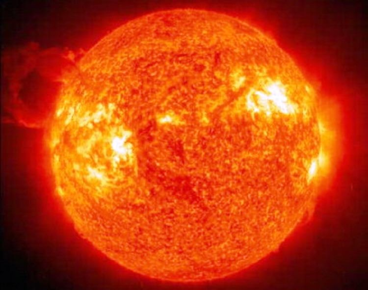 Misterioso comportamiento del sol
