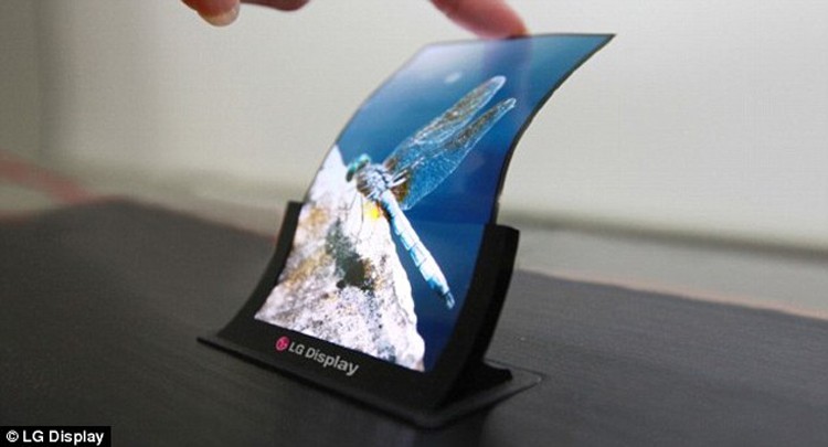 ¡Por fin! La pantalla Smarthpone INROMPIBLE: LG presenta una pantalla flexible antes del lanzamiento de su móvil rumoreado el próximo mes