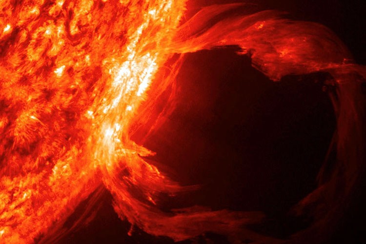 tormenta solar