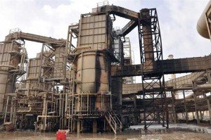 refinerías de petróleo de Isis