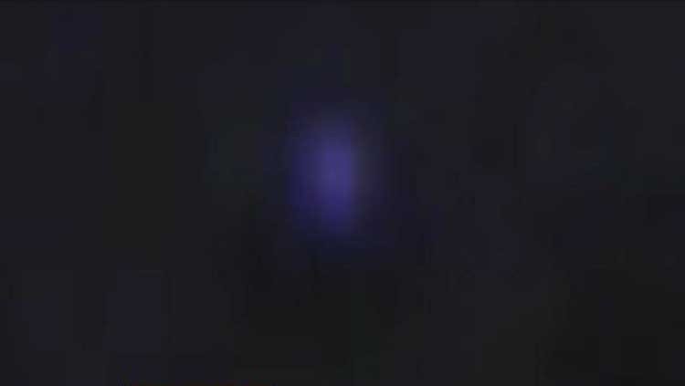 misteriosa luz azul