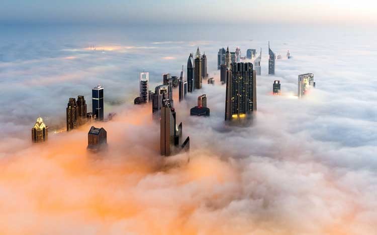 ciudad en las nubes