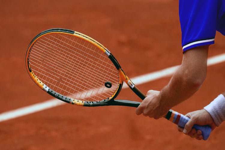 Tenis