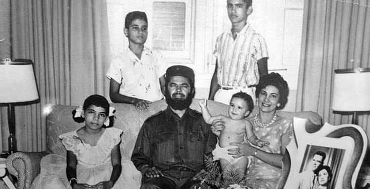 Fidel Castro y su familia