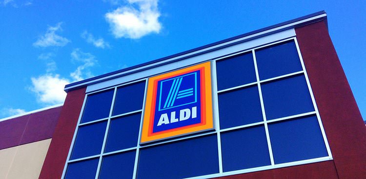 Cuál es el supermercado que paga más sus empleados?