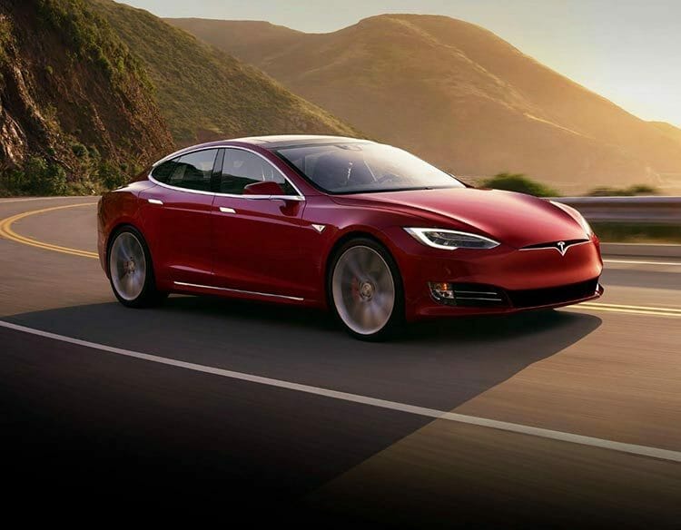 Coches eléctricos – aumenta la venta cada año